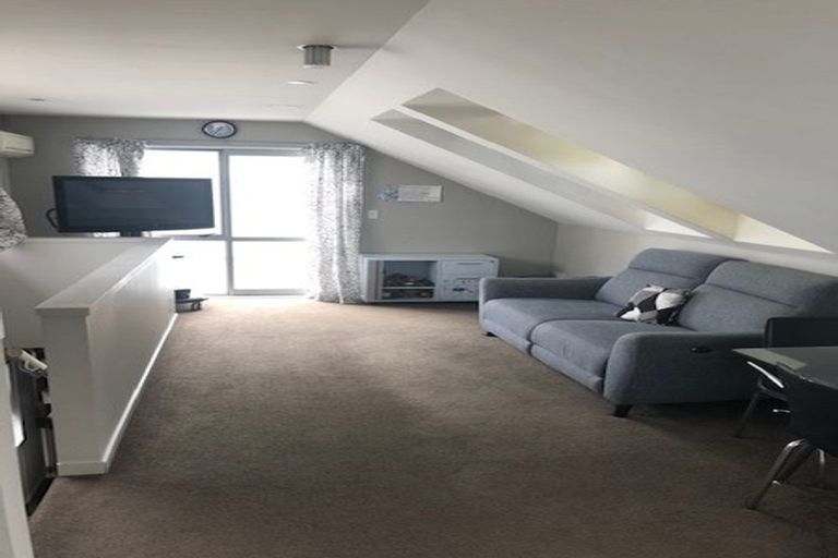 Photo of property in 470g Barbadoes Street, Edgeware, Christchurch, 8013