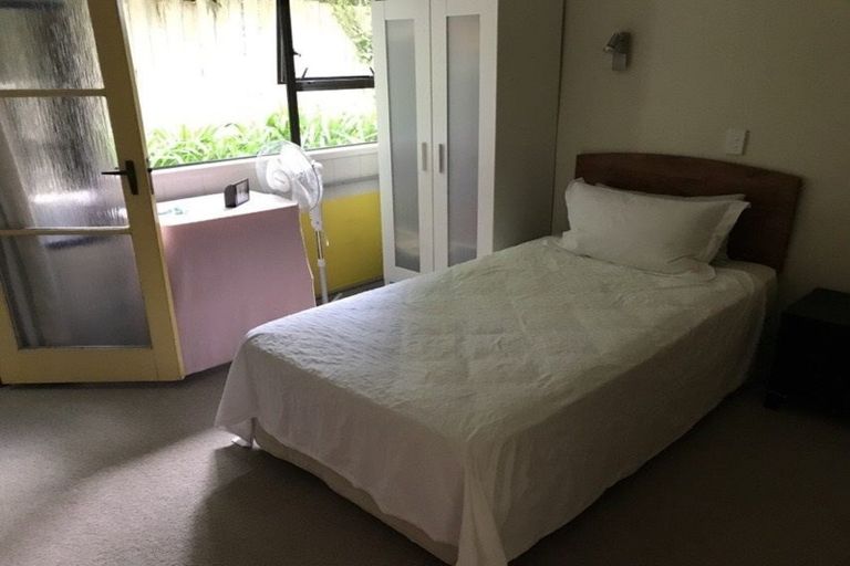 Photo of property in 114a Deep Creek Road, Torbay, Auckland, 0630