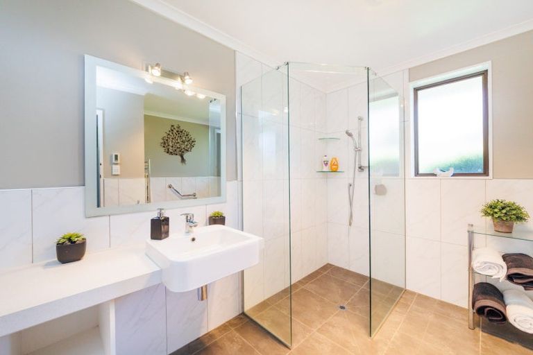 Photo of property in 8 Willowbank Crescent, Feilding, 4702