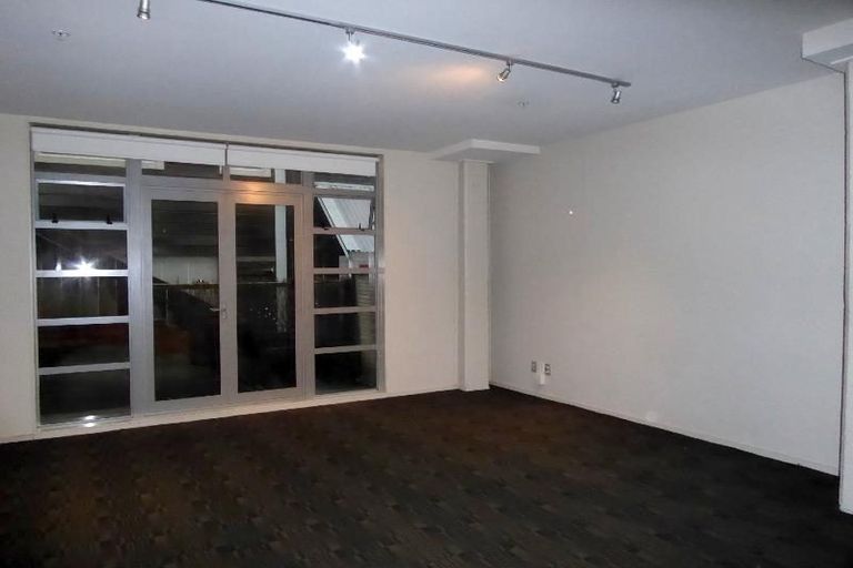 Photo of property in Vespa Apartments, 305/20 Hanson Street, Mount Cook, Wellington, 6021