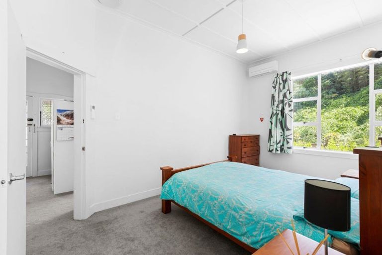 Photo of property in 6d Burns Street, Westown, New Plymouth, 4310