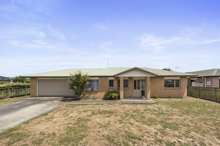 Photo of property in 15 Harvard Court, Melville, Hamilton, 3206