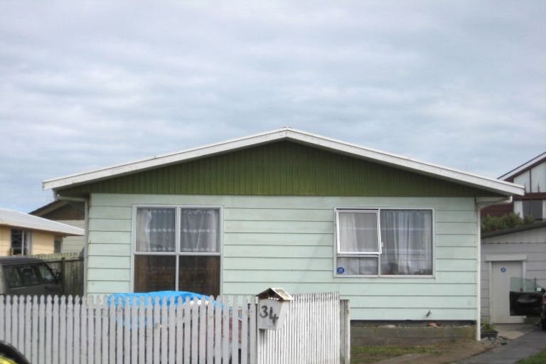 Photo of property in 34 Karyn Street, Castlecliff, Whanganui, 4501