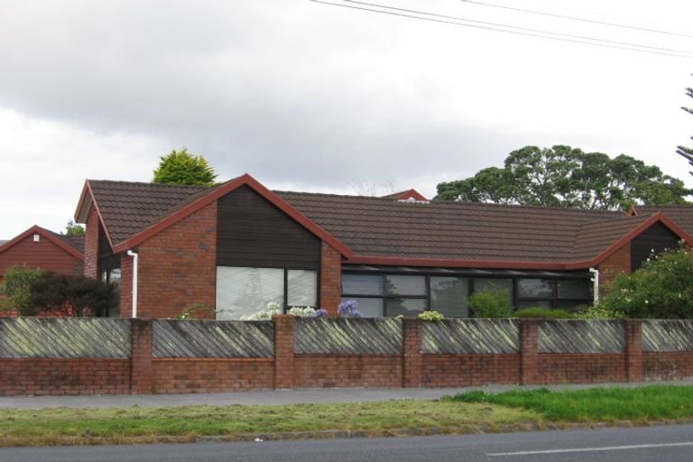 Photo of property in 2/132 Taylor Street, Blockhouse Bay, Auckland, 0600