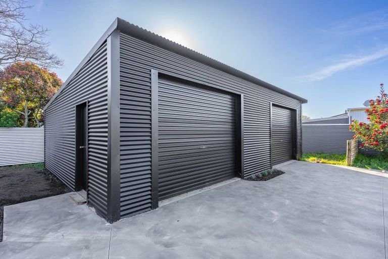 Photo of property in 7 Chisholm Place, Carterton, 5713