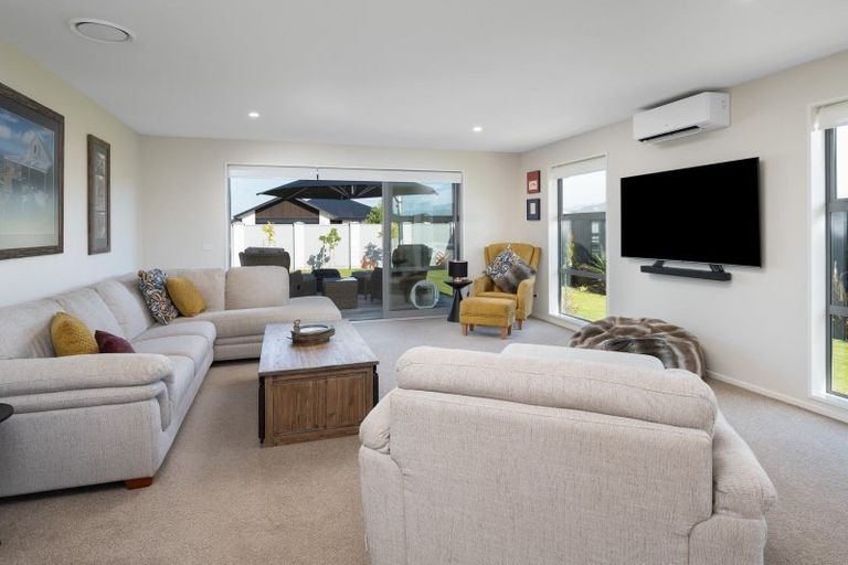 Photo of property in 10 Spencer Place, Springlands, Blenheim, 7201