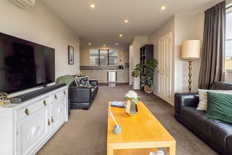 Photo of property in 1/130 Packe Street, Edgeware, Christchurch, 8013