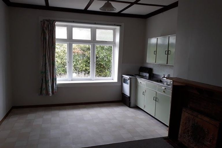 Photo of property in 1/37 Albert Street, Palmerston North, 4414