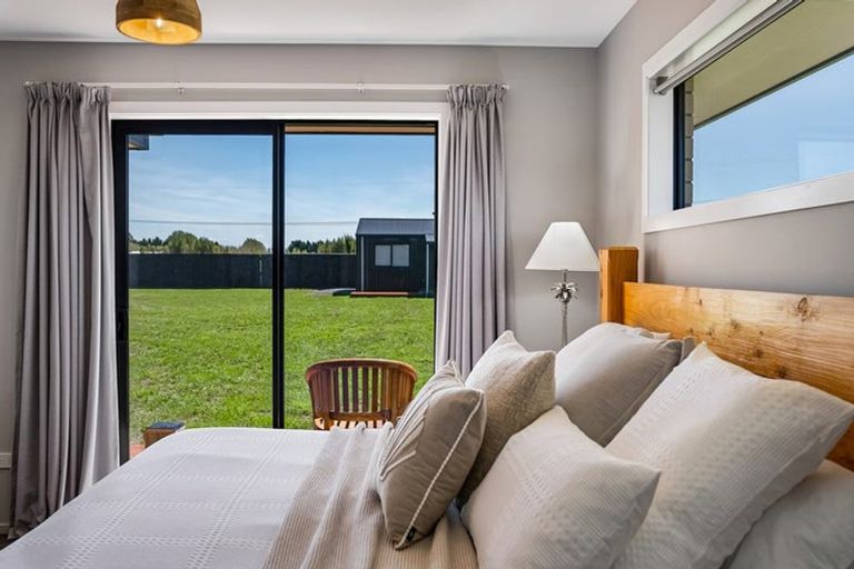 Photo of property in 70 Kingsdowne Drive, West Melton, 7618