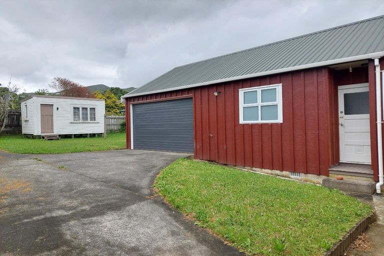 Photo of property in 3 Kipling Street, Johnsonville, Wellington, 6037