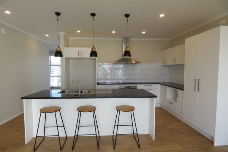 Photo of property in 140 Hobsonville Point Road, Hobsonville, Auckland, 0616