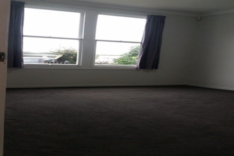 Photo of property in 19 Cruickshank Street, Kilbirnie, Wellington, 6022