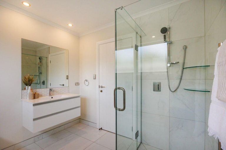 Photo of property in 7 Tower Place, Fitzherbert, Palmerston North, 4410