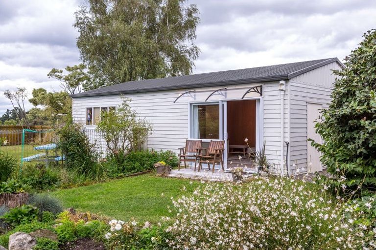 Photo of property in 343 Waihakeke Road, Waihakeke, Carterton, 5792