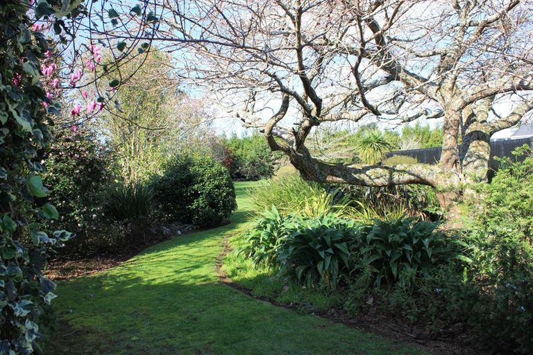 Photo of property in 1266 Egmont Road, Egmont Village, New Plymouth, 4372