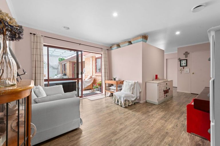 Photo of property in 50 Tuirangi Street, Flagstaff, Hamilton, 3210