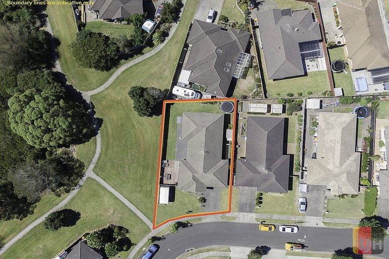 Photo of property in 50 Stranraer Crescent, Wattle Downs, Auckland, 2103