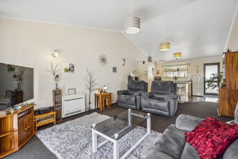 Photo of property in 9a North Foreland Street, Waihola, Milton, 9073