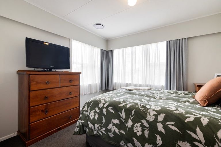 Photo of property in 55 Mears Road, St Andrews, Hamilton, 3200