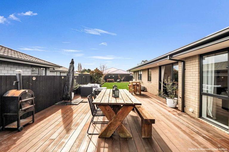 Photo of property in 78 Petries Road, Woodend, 7610