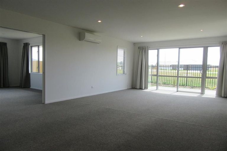 Photo of property in 51 Koura Drive, Rangiora, 7400