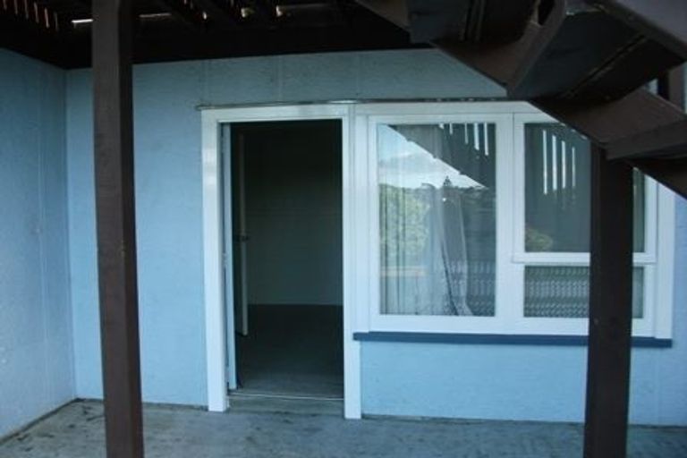 Photo of property in 17 Rakino Avenue, Manly, Whangaparaoa, 0930