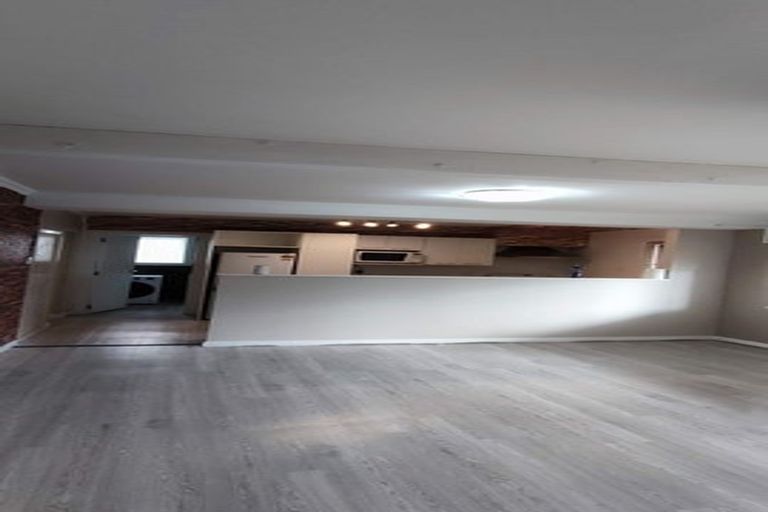 Photo of property in 4 Mills Road, Brooklyn, Wellington, 6021