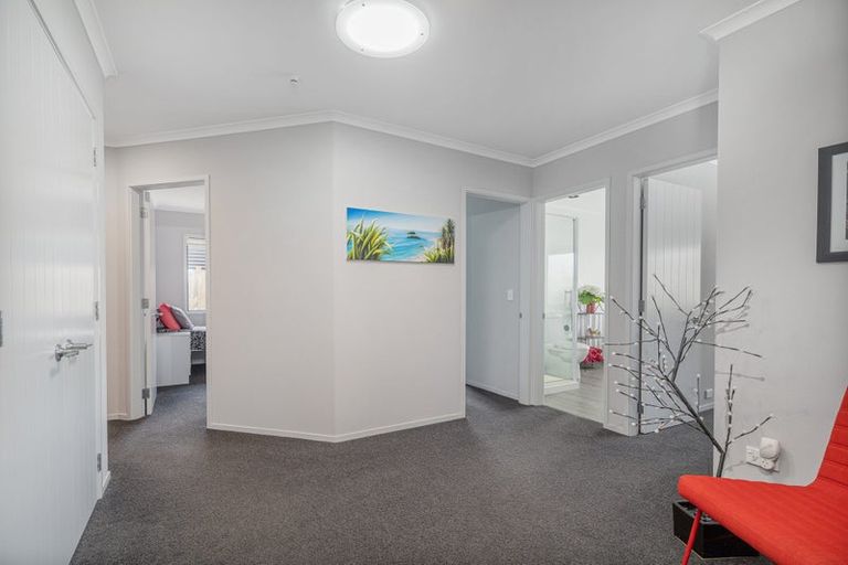 Photo of property in 28 Motukorure Parade, Cooks Beach, Whitianga, 3591