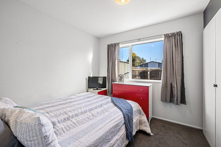 Photo of property in 39c Bassett Street, Burwood, Christchurch, 8083