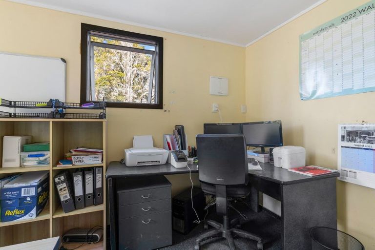 Photo of property in 1043 Whananaki Road North, Opuawhanga, Hikurangi, 0181