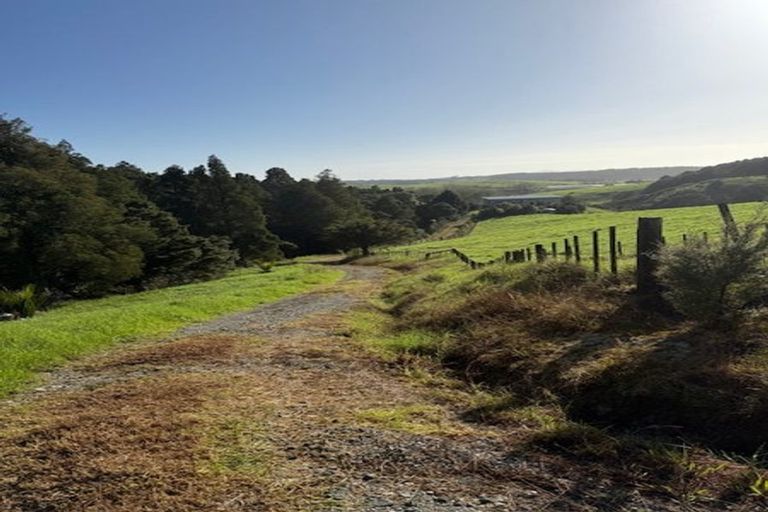 Photo of property in 65b Lake Road, Te Arai, Wellsford, 0975