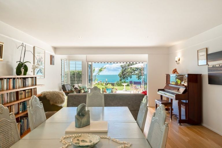 Photo of property in 1/21 Clifton Road, Hauraki, Auckland, 0622