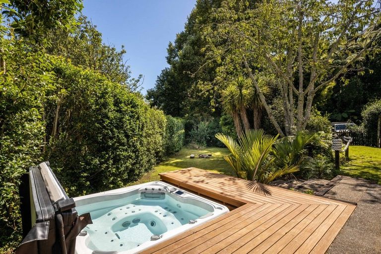 Photo of property in 160a Frankley Road, Frankleigh Park, New Plymouth, 4310