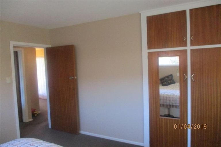 Photo of property in 5 Ostend Place, Avonhead, Christchurch, 8042