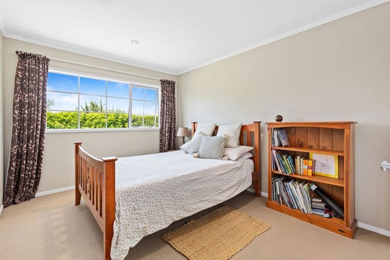 Photo of property in 31c Koraha Road, Kumeu, 0892