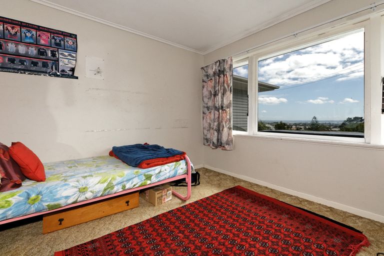 Photo of property in 61 West Coast Road, Glen Eden, Auckland, 0602