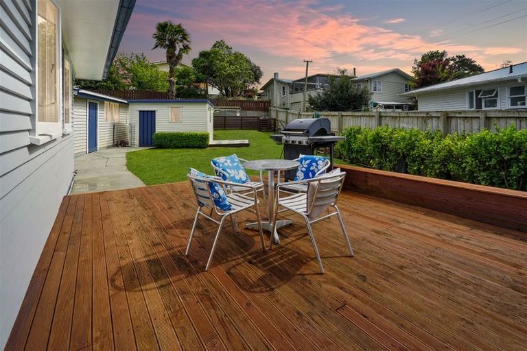 Photo of property in 20 Manapouri Place, Glenview, Hamilton, 3206