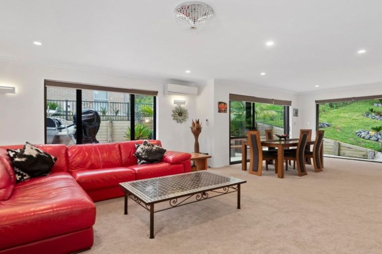 Photo of property in 33 Northwood Close, Warkworth, 0910