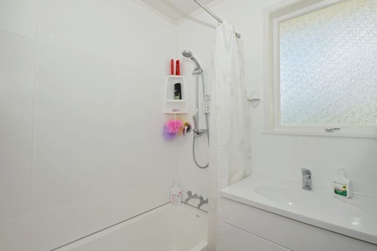 Photo of property in 30 Clark Street, Hikurangi, 0114