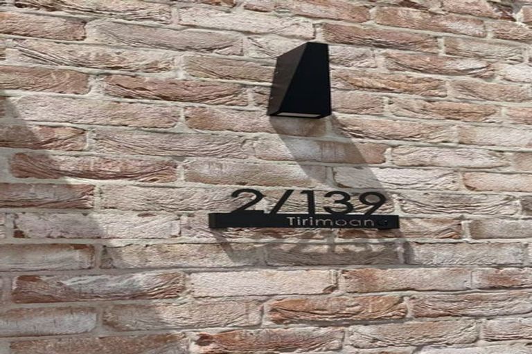 Photo of property in 2/139 Tirimoana Road, Te Atatu South, Auckland, 0602