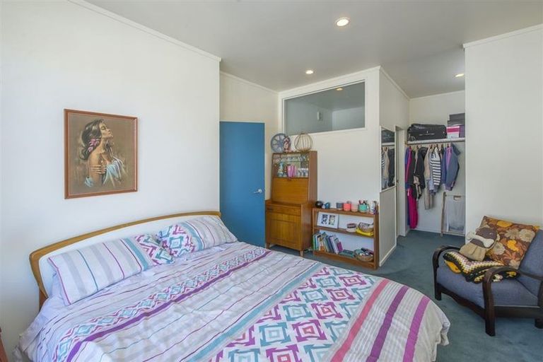 Photo of property in Fernhill Flats, 10/324 The Terrace, Te Aro, Wellington, 6011