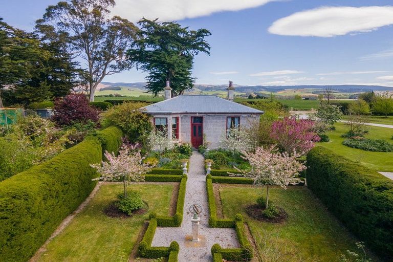 Photo of property in 56 Burgess Road, Herbert, Oamaru, 9495