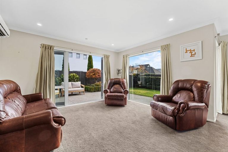 Photo of property in 68 Reka Street, Parklands, Christchurch, 8083