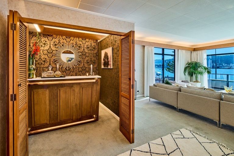 Photo of property in 338 Oriental Parade, Oriental Bay, Wellington, 6011
