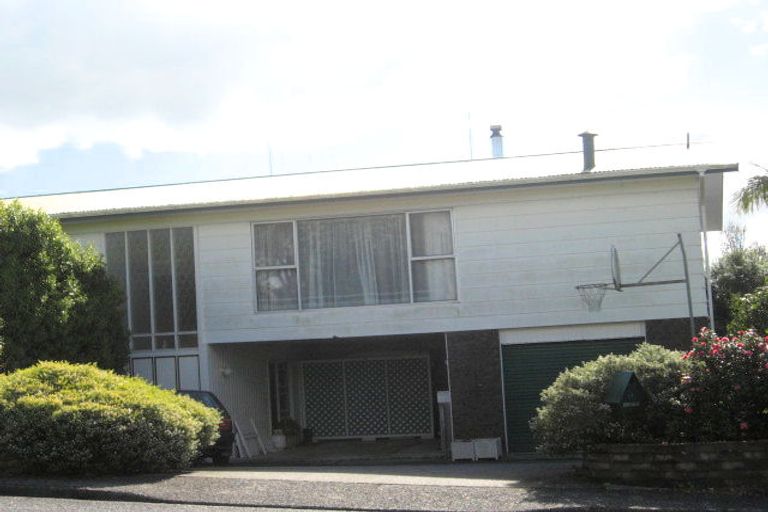 Photo of property in 11 Takahe Street, Tikipunga, Whangarei, 0112