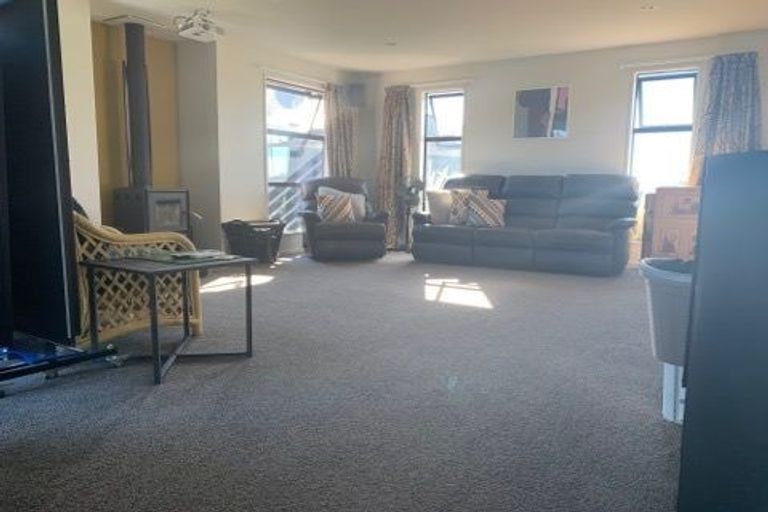 Photo of property in 14 Andesite Drive, Rolleston, 7614