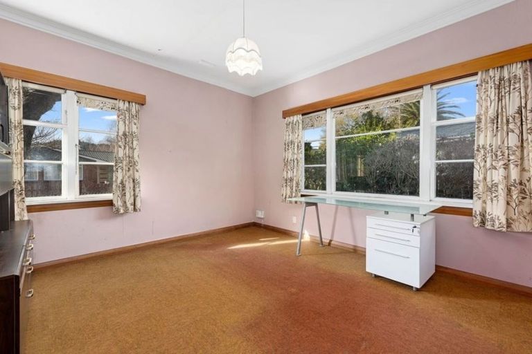 Photo of property in 2 Flavia Grove, Clouston Park, Upper Hutt, 5018