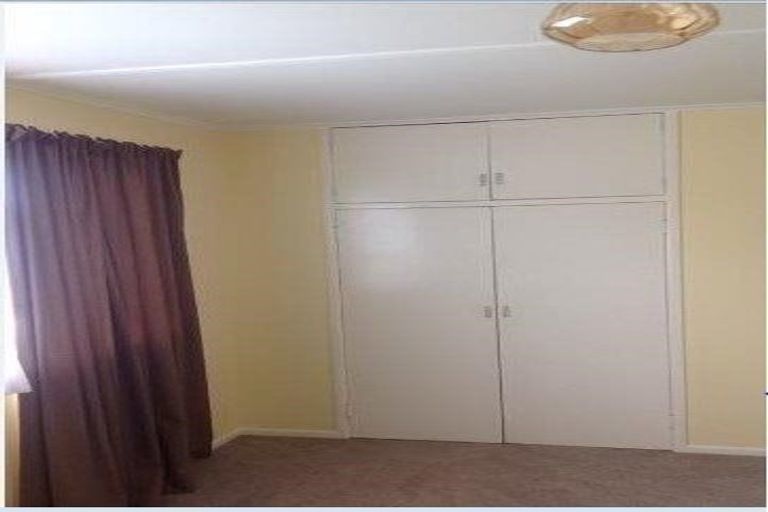 Photo of property in 17 Doctors Hill Road, Maungaturoto, 0520