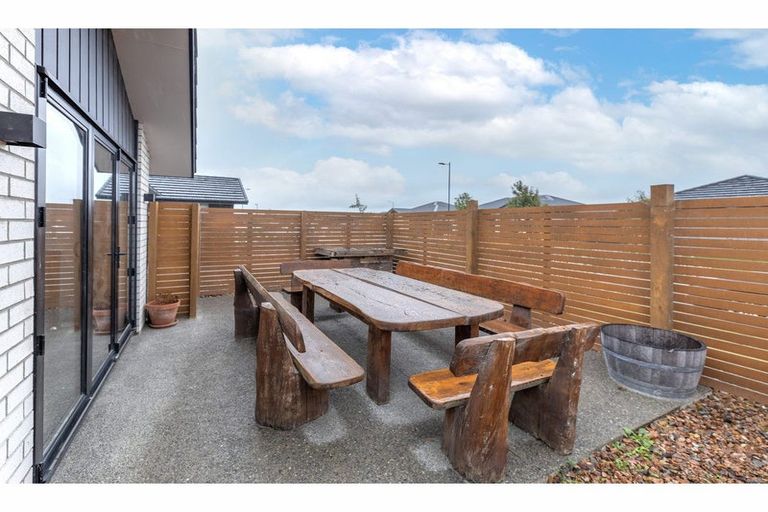 Photo of property in 52 Wigmore Crescent, Rolleston, 7615