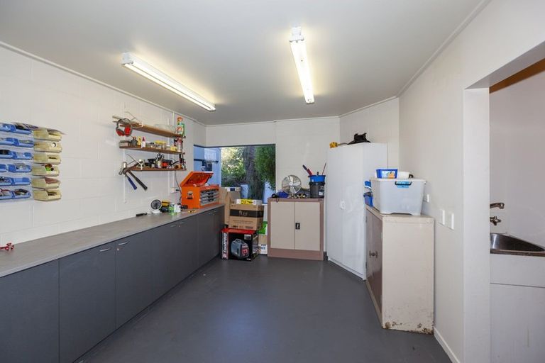 Photo of property in 379 Kapiti Road, Paraparaumu Beach, Paraparaumu, 5032